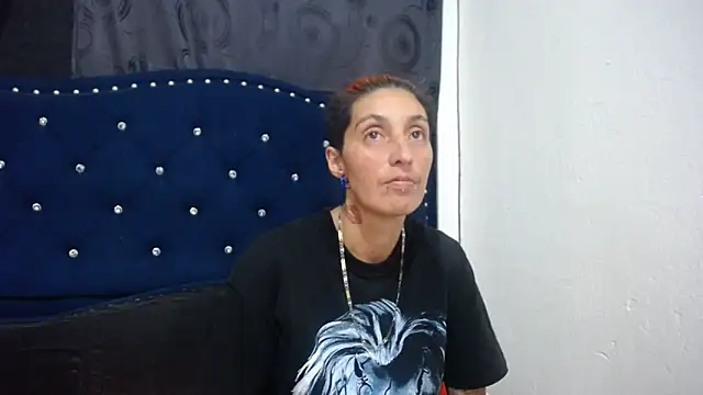 anyu1306 online show from December 2024 02:32:01 AM