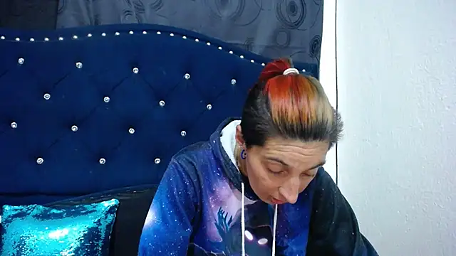 anyu1306 online show from January 2025 05:40:02 AM