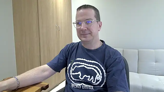 BrettJ81 online show from February 2026 02:44:01 PM