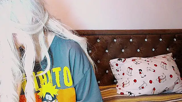 Snapshot of Sara4uu chatting on September 2025 11:26:01 PM Sara4uu online show from September 2025 11:26:01 PM