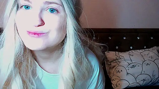 Snapshot of Sara4uu chatting on November 2025 10:52:02 PM Sara4uu online show from November 2025 10:52:02 PM