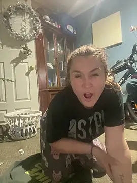 Snapshot of Addicted_Channel chatting on January 2025 11:10:02 PM Addicted Channel online show from January 2025 11:10:02 PM