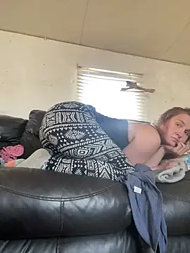 Snapshot of Addicted_Channel chatting on February 2025 02:25:02 PM Addicted Channel online show from February 2025 02:25:02 PM