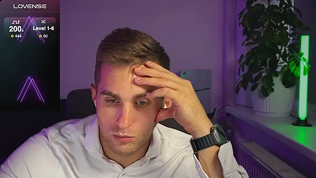 Snapshot of Sweeet__boy chatting on September 2025 11:23:02 AM Sweeet boy online show from September 2025 11:23:02 AM