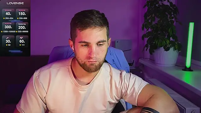 Snapshot of Sweeet__boy chatting on October 2025 02:17:02 PM Sweeet boy online show from October 2025 02:17:02 PM