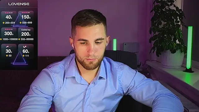 Snapshot of Sweeet__boy chatting on October 2025 12:48:02 PM Sweeet boy online show from October 2025 12:48:02 PM