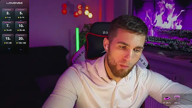 Snapshot of Sweeet__boy chatting on November 2025 01:12:02 PM Sweeet boy online show from November 2025 01:12:02 PM