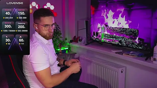 Snapshot of Sweeet__boy chatting on November 2025 04:33:01 PM Sweeet boy online show from November 2025 04:33:01 PM