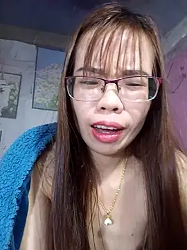 Snapshot of __Mai-love19__ chatting on February 2025 03:24:01 AM Mai-love19 online show from February 2025 03:24:01 AM