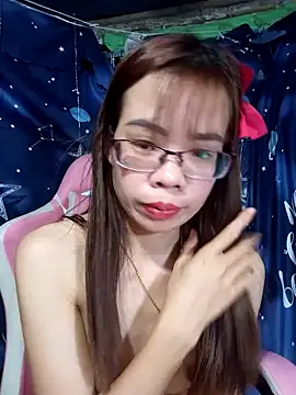 Snapshot of __Mai-love19__ chatting on March 2025 10:06:02 AM Mai-love19 online show from March 2025 10:06:02 AM