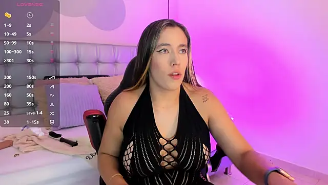 Snapshot of pervert_lizza chatting on February 2025 12:17:02 PM pervert lizza online show from February 2025 12:17:02 PM