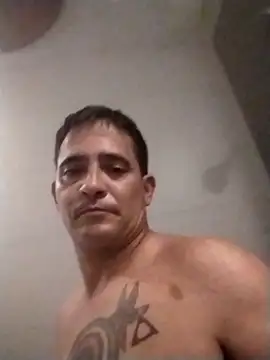 Snapshot of golfodecortes chatting on December 2024 05:26:01 PM golfodecortes online show from December 2024 05:26:01 PM