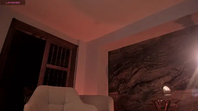 Snapshot of AmyArmstrong chatting on February 2025 12:07:01 AM AmyArmstrong online show from February 2025 12:07:01 AM