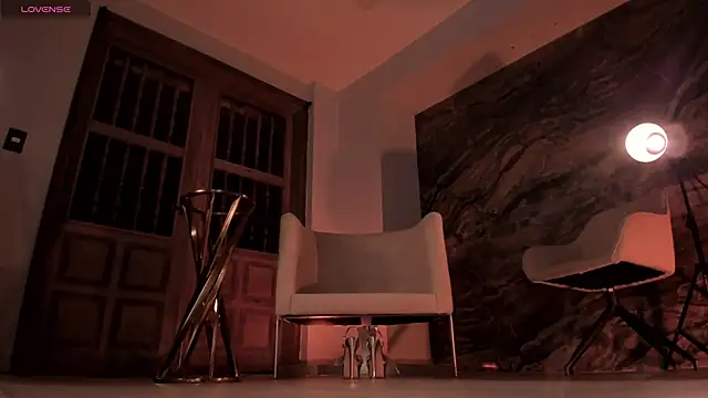 Snapshot of AmyArmstrong chatting on February 2025 03:08:02 AM AmyArmstrong online show from February 2025 03:08:02 AM