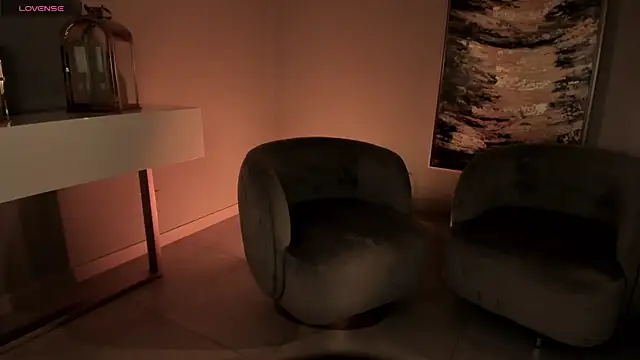 Snapshot of AmyArmstrong chatting on March 2025 02:28:02 AM AmyArmstrong online show from March 2025 02:28:02 AM