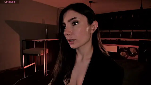 Snapshot of AmyArmstrong chatting on March 2025 01:43:01 AM AmyArmstrong online show from March 2025 01:43:01 AM