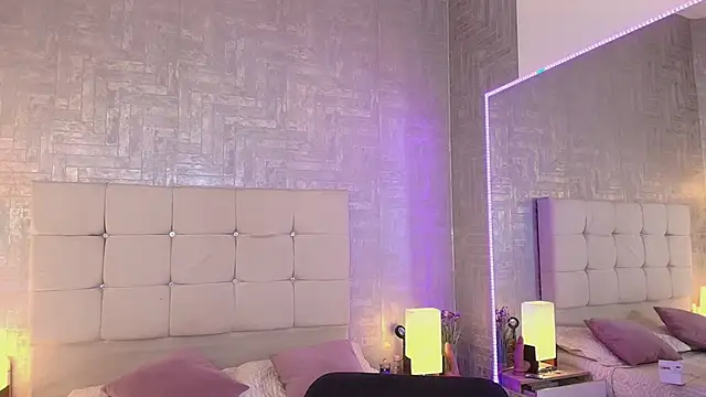 Snapshot of Baby_Venuss chatting on February 2025 09:58:02 AM Baby Venuss online show from February 2025 09:58:02 AM