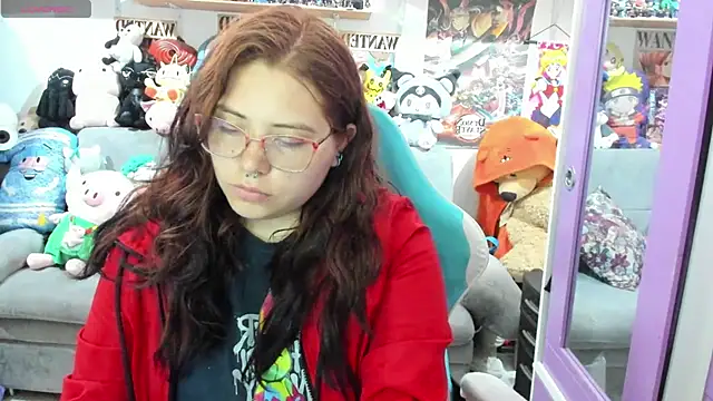 Snapshot of soficammy chatting on November 2025 07:35:02 PM soficammy online show from November 2025 07:35:02 PM