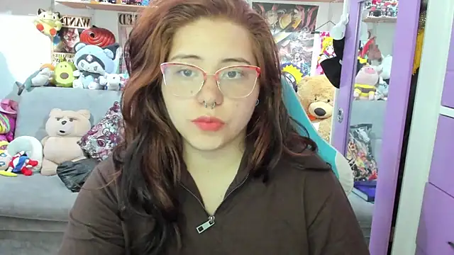 Snapshot of soficammy chatting on November 2025 10:20:01 PM soficammy online show from November 2025 10:20:01 PM