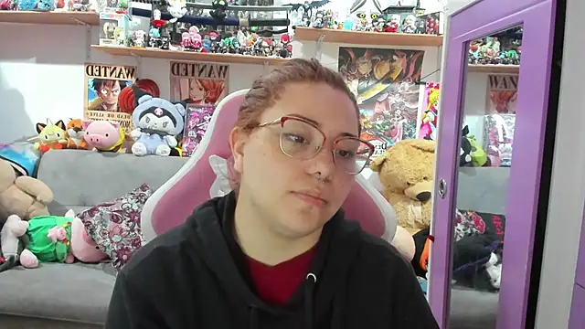 soficammy online show from December 2025 10:47:01 PM