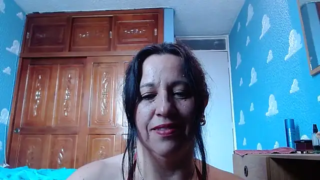 Snapshot of valeriapinter chatting on December 2025 03:19:02 PM valeriapinter online show from December 2025 03:19:02 PM